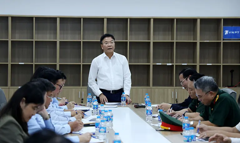 Phó Thủ tướng Lê Thành Long kiểm tra, đôn đốc tiến độ dự án cơ sở 2 Bệnh viện Bạch Mai và Việt Đức