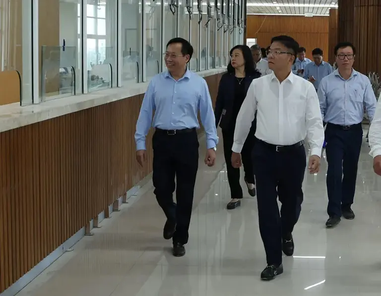 Phó Thủ tướng Lê Thành Long kiểm tra, đôn đốc tiến độ dự án cơ sở 2 Bệnh viện Bạch Mai và Việt Đức